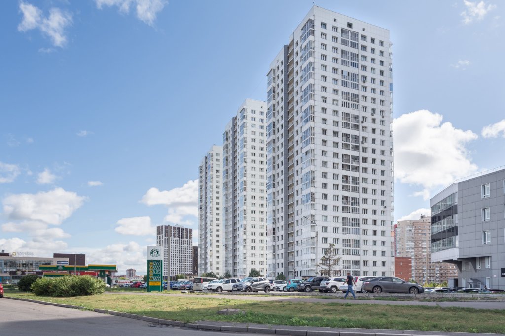 Красноярск: Квартира RentHouse на 9 Мая 83