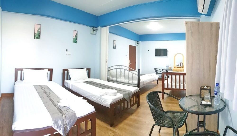 Бангкок: Donmuang Tree Home