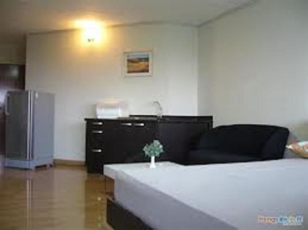 Бангкок: C3 Rojjanan Condo