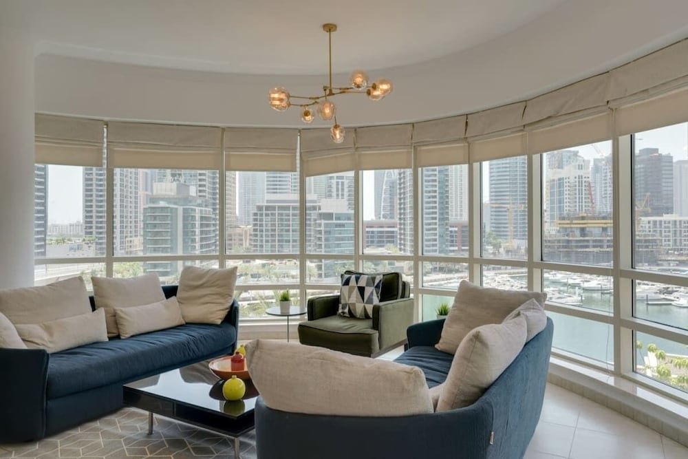 Дубай: Airy Apartment With The Best View Of Marina