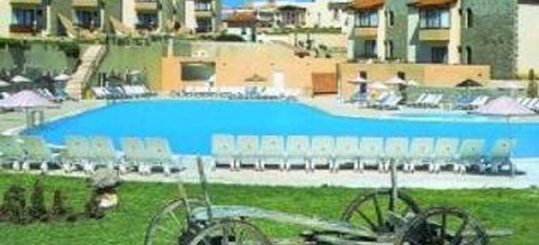 Бехрамкале: Club Kapheros Assos