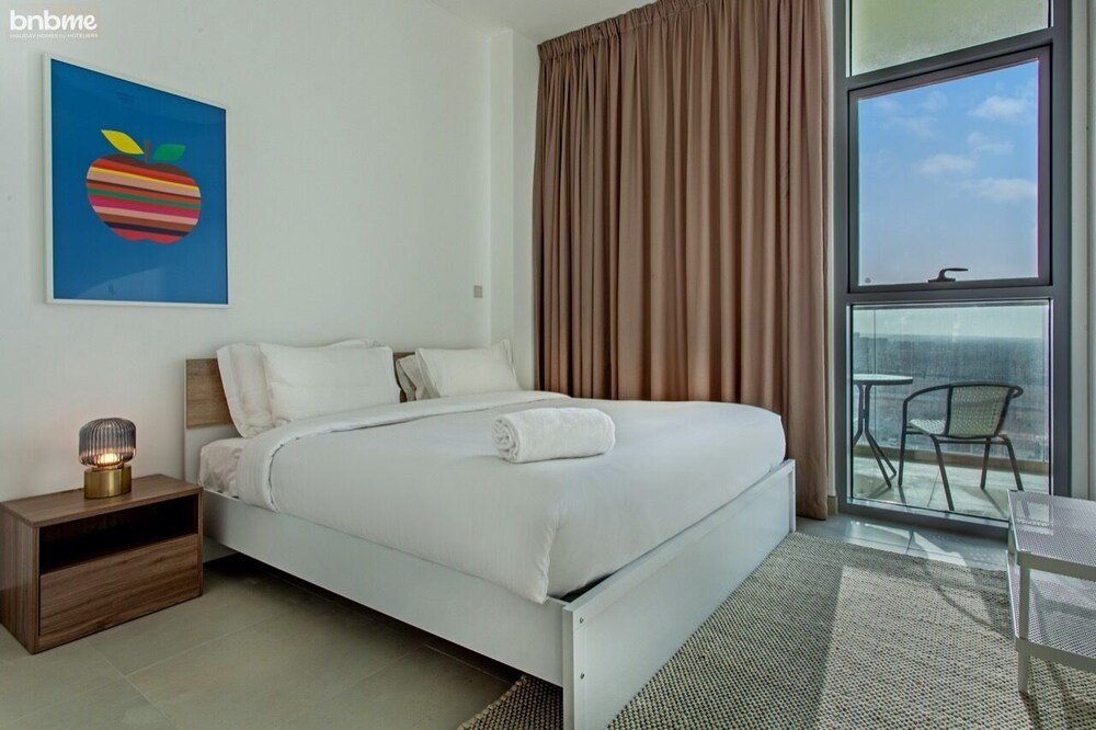 Дубай: Lux 2 BR Apt Expo Dubai South by Bnbme Homes