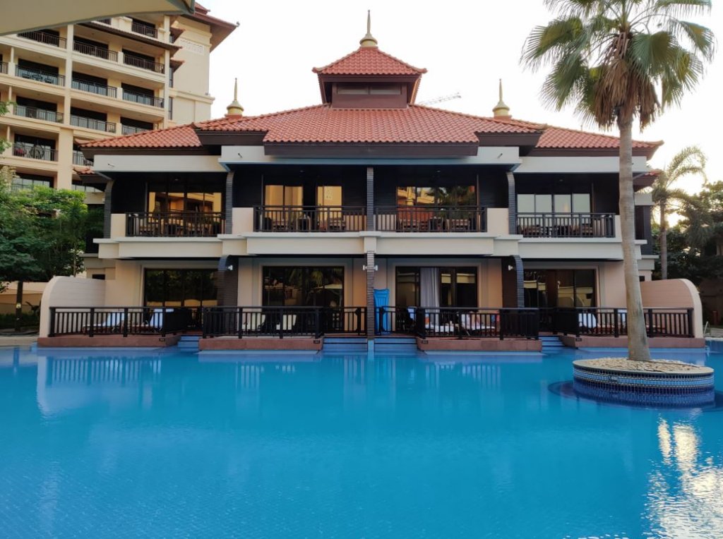 Дубай: Maison Privee - Anantara Palm Jumeirah