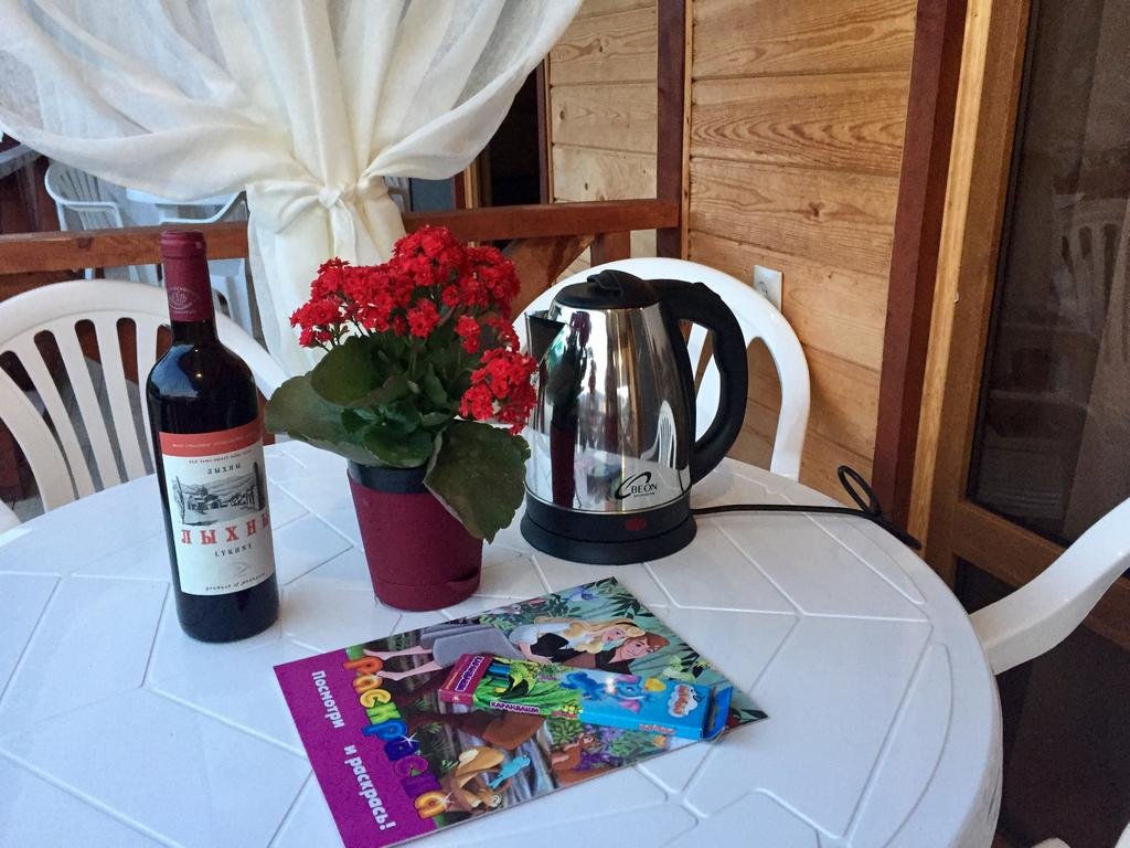 Цандрыпш: Mimi Guest House