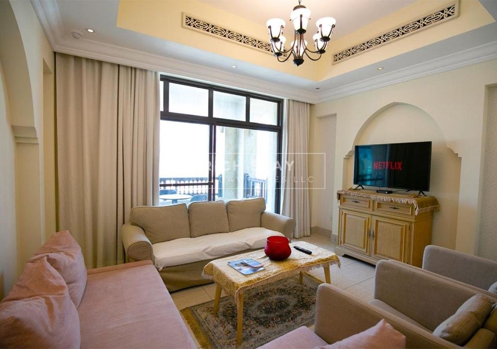 Дубай: Spectacular 2BR in Souk Al Bahar, Downtown with Burj & Dubai Mall view by Rich Stay