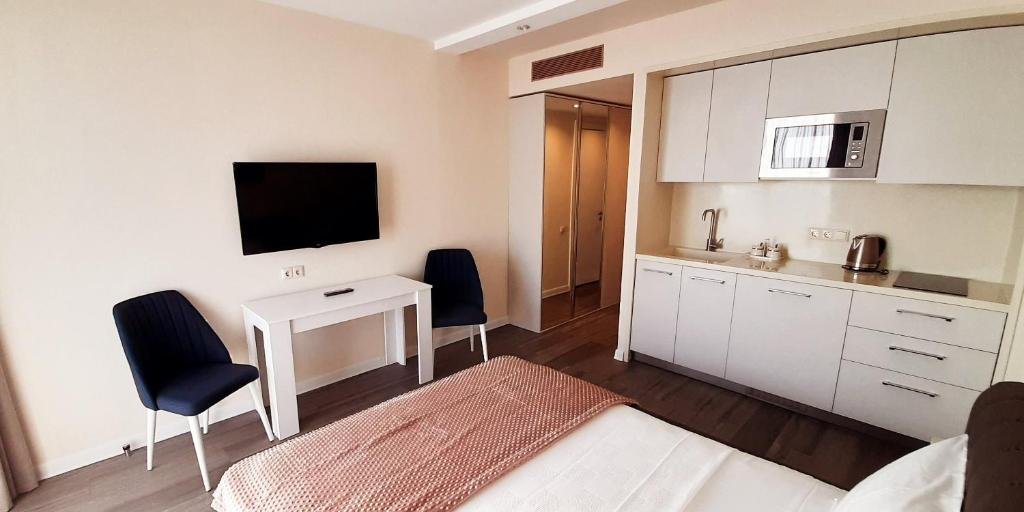 Батуми: Alliance Palace Sea view Apartment