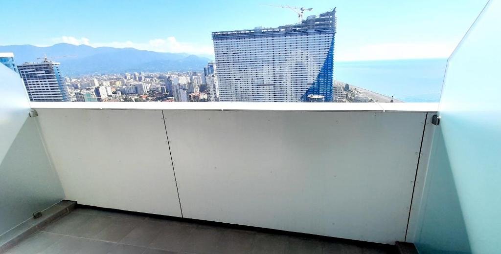 Батуми: Alliance Palace Sea view Apartment