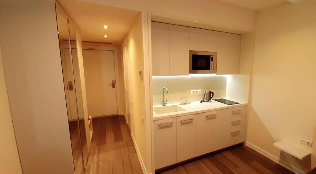 Батуми: Alliance Palace Sea view Apartment