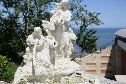 carousel image 4