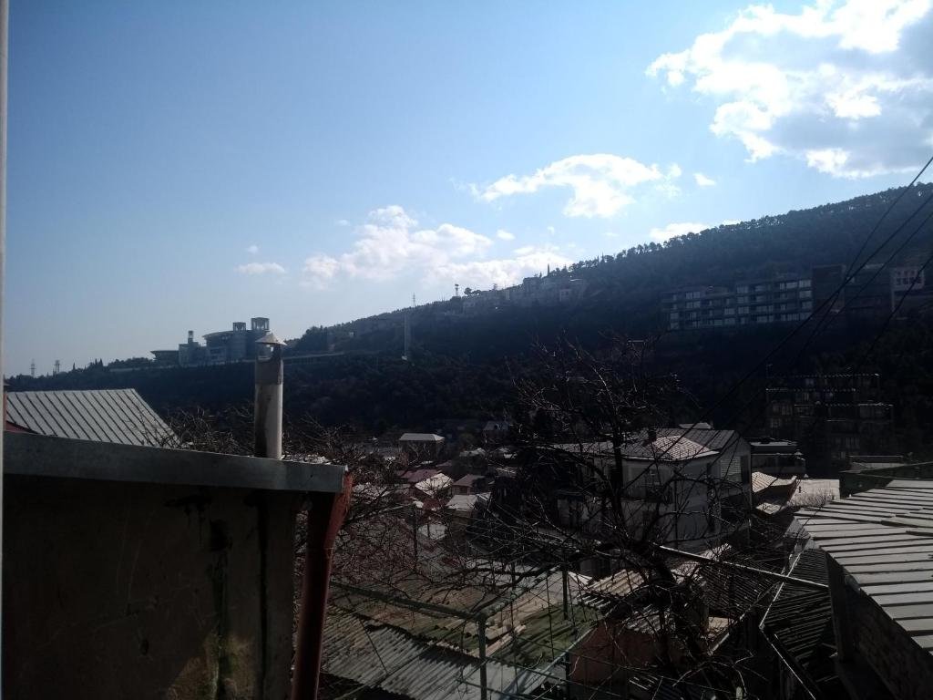 Тбилиси: Sololaki Hill Apartment