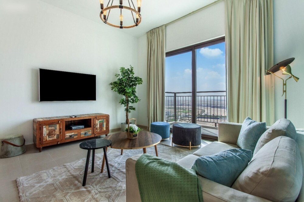 Дубай: 1 BR w Golf Course View Dubai South