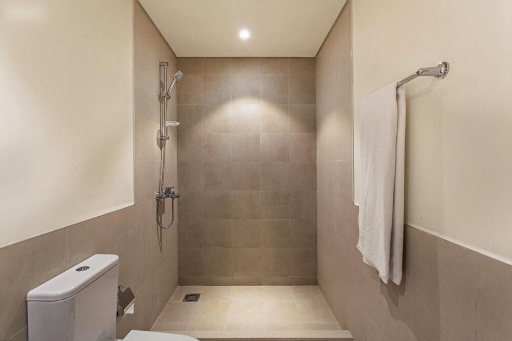 Дубай: 1 BR w Golf Course View Dubai South