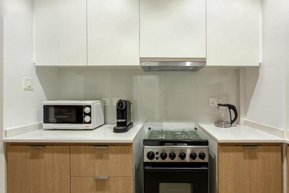Дубай: 1 BR w Golf Course View Dubai South