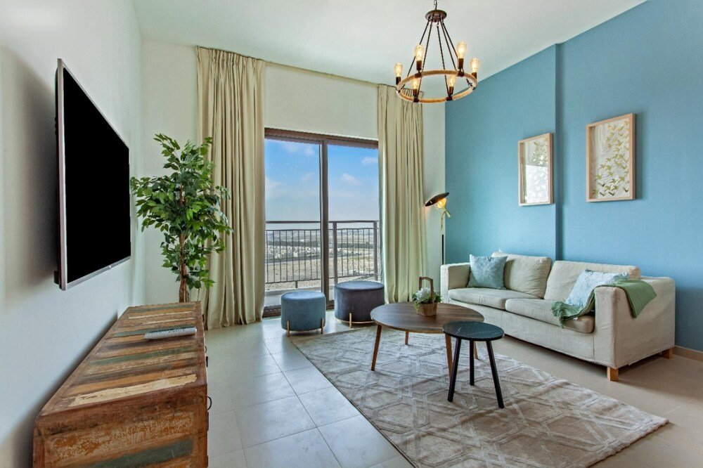 Дубай: 1 BR w Golf Course View Dubai South