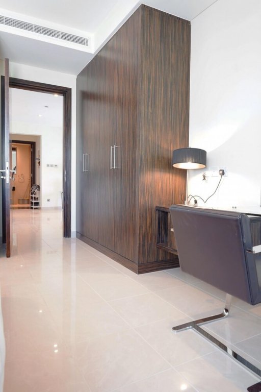 Дубай: Bright and Stylish 1BR in JLT