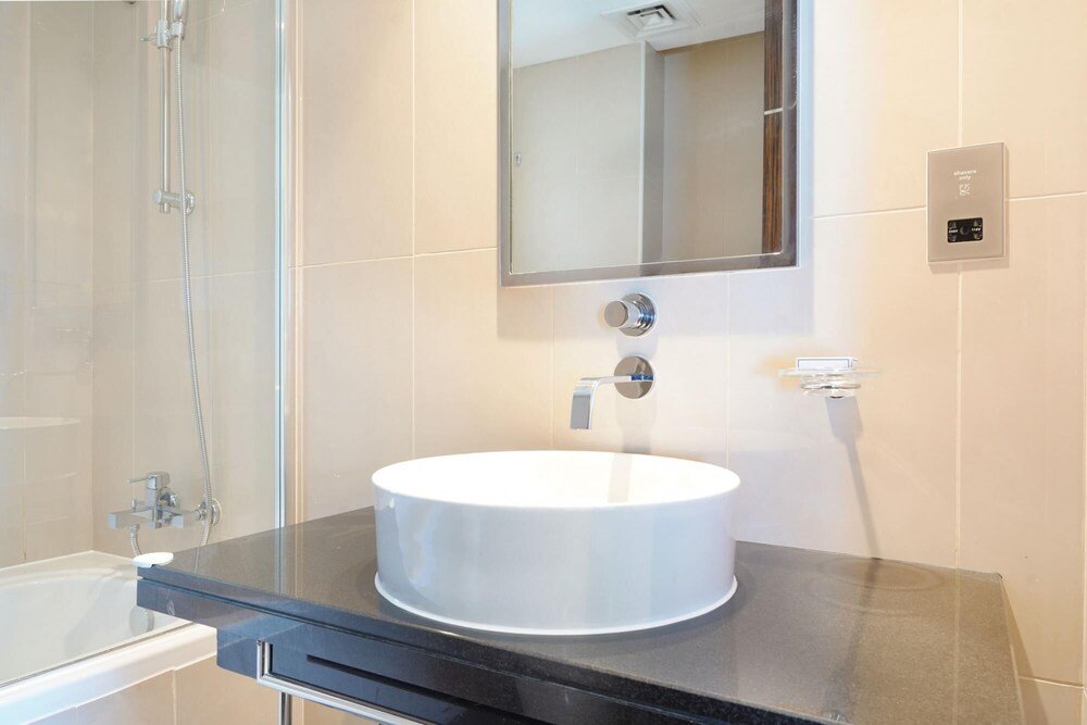 Дубай: Bright and Stylish 1BR in JLT