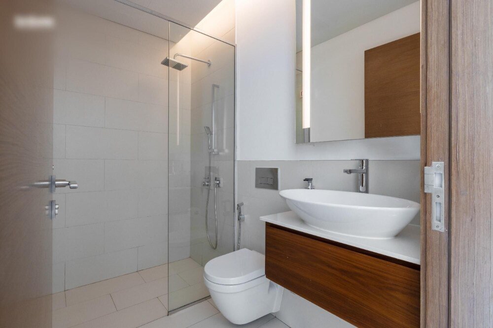 Дубай: 7 Min to Beach 2 BR City Walk