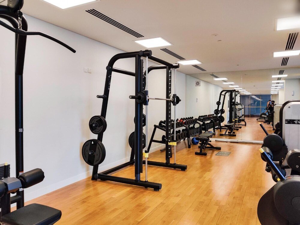 Дубай: 7 Min to Beach 2 BR City Walk