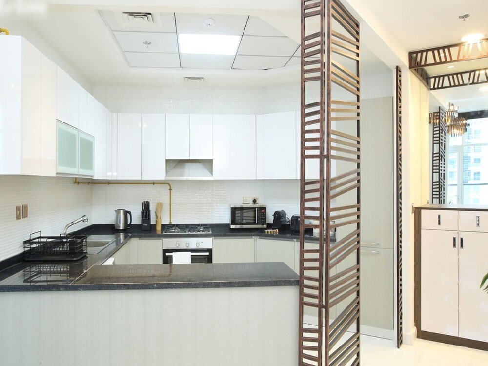 Дубай: Chic 3BR Apt Near Dubai Mall