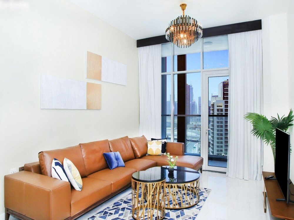 Дубай: Chic 3BR Apt Near Dubai Mall