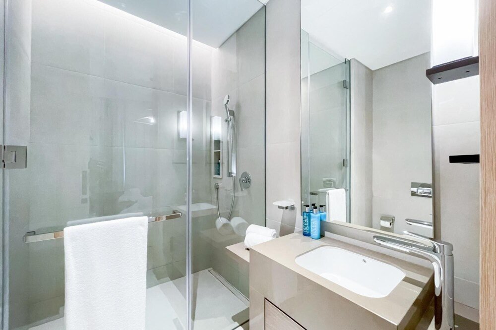 Дубай: 3BR APT w Beach Access Address JBR