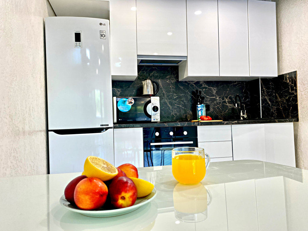 Вардане: 13 Orange Apart Dvukhurovnevye S Basseynom Apartments