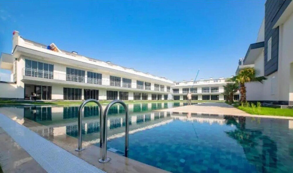 Lovely 2-bed Apartment With Pool in Antalya/kundu — фото 3