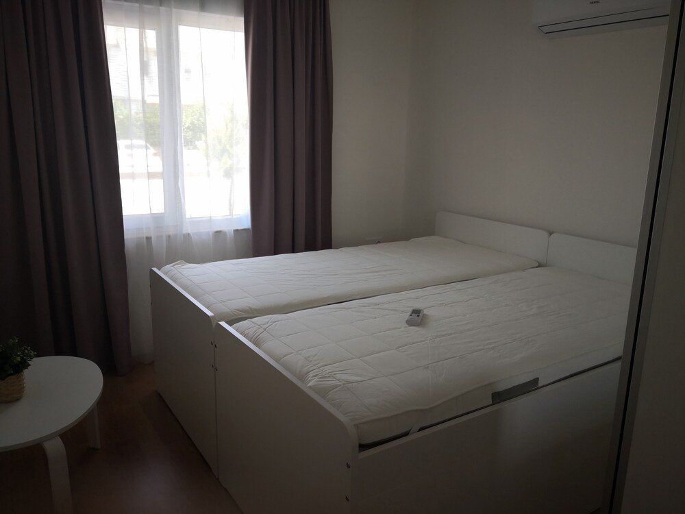 Аксу: Lovely 2-bed Apartment With Pool in Antalya/kundu