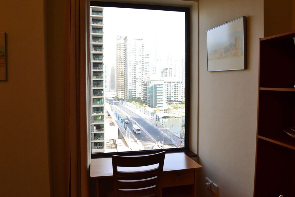 Дубай: LSE - 1 Bedroom apt with marina view
