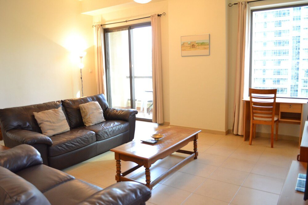 Дубай: LSE - 1 Bedroom apt with marina view