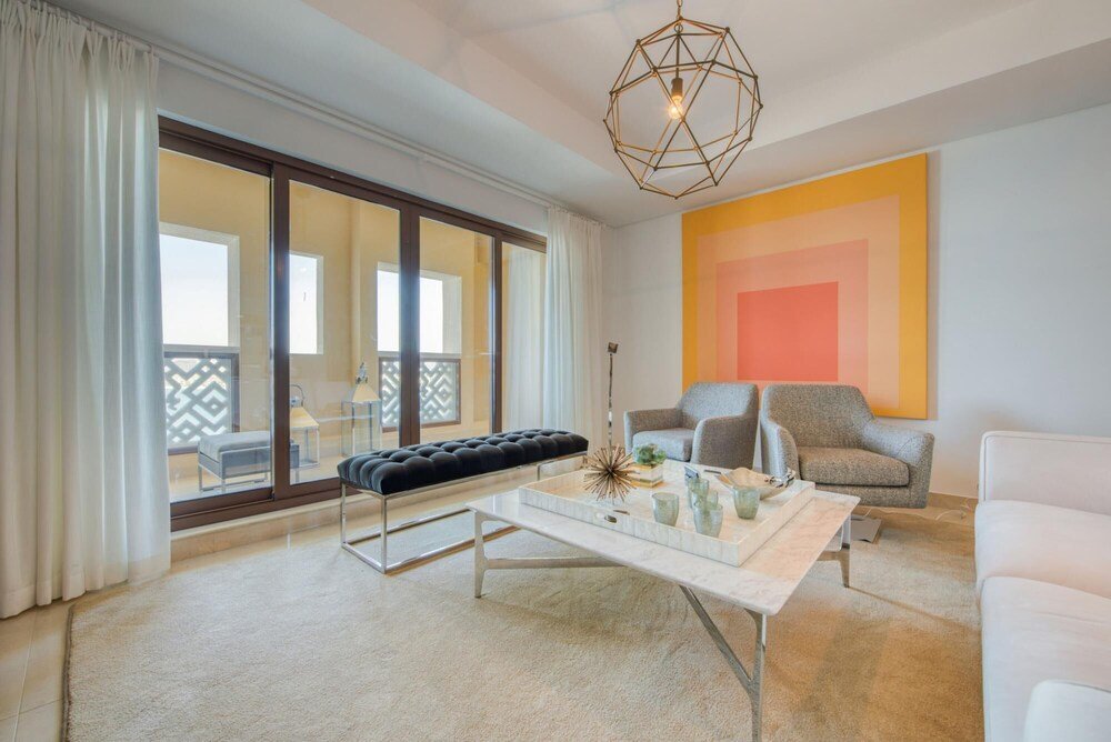 Дубай: Luxury Palm Property w Beach Sea View