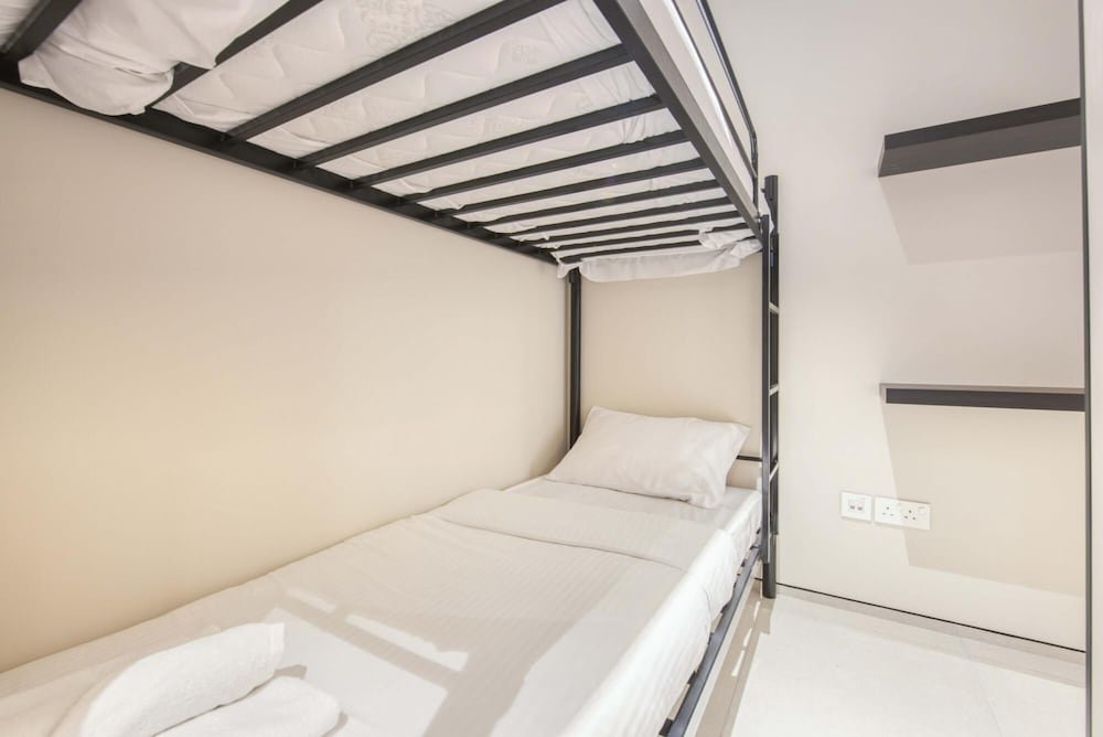 Дубай: Exclusive Beachfront 4BR Maid The Address JBR