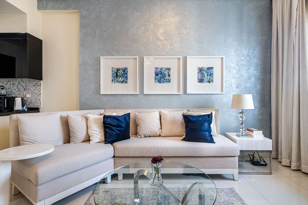 Дубай: Excellent 1BR The Signature DAMAC