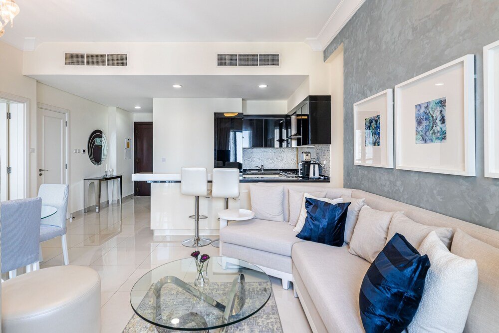 Дубай: Excellent 1BR The Signature DAMAC