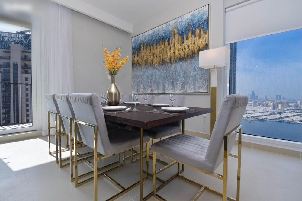 Дубай: Executive 3BR Apt Creek Harbour