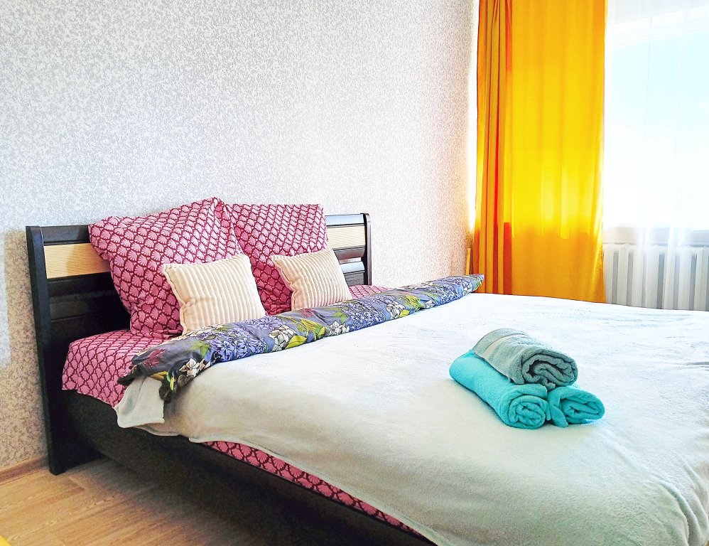 Северодвинск: Апартаменты Like Home на Портовой 5