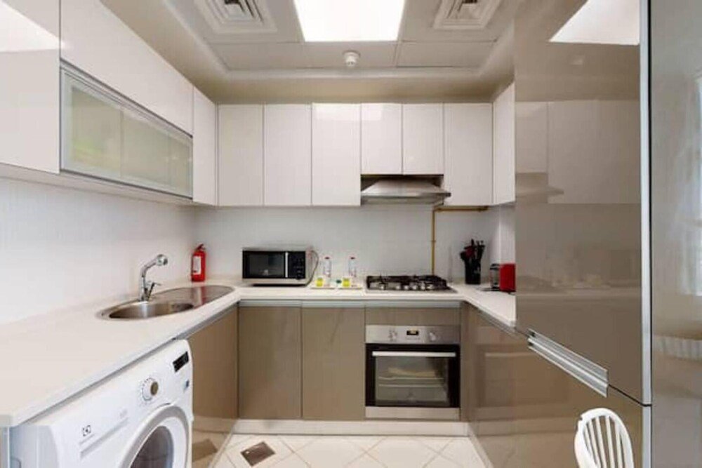 Дубай: Beautiful Studio Apartment Near New Dubai Mall