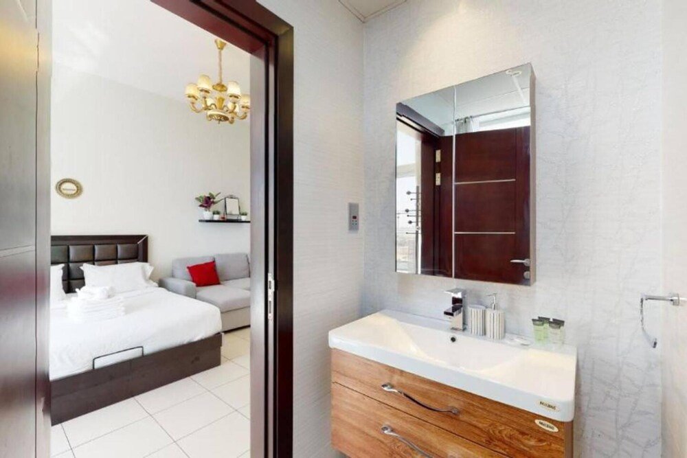 Дубай: Beautiful Studio Apartment Near New Dubai Mall