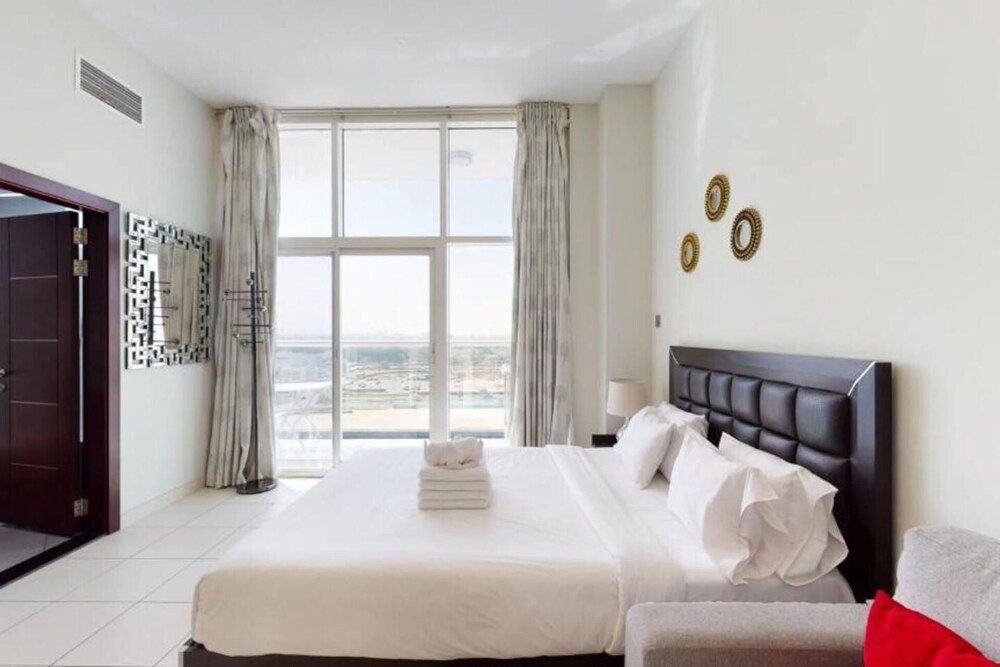 Дубай: Beautiful Studio Apartment Near New Dubai Mall