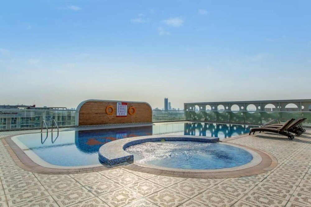 Дубай: Beautiful Studio Apartment Near New Dubai Mall