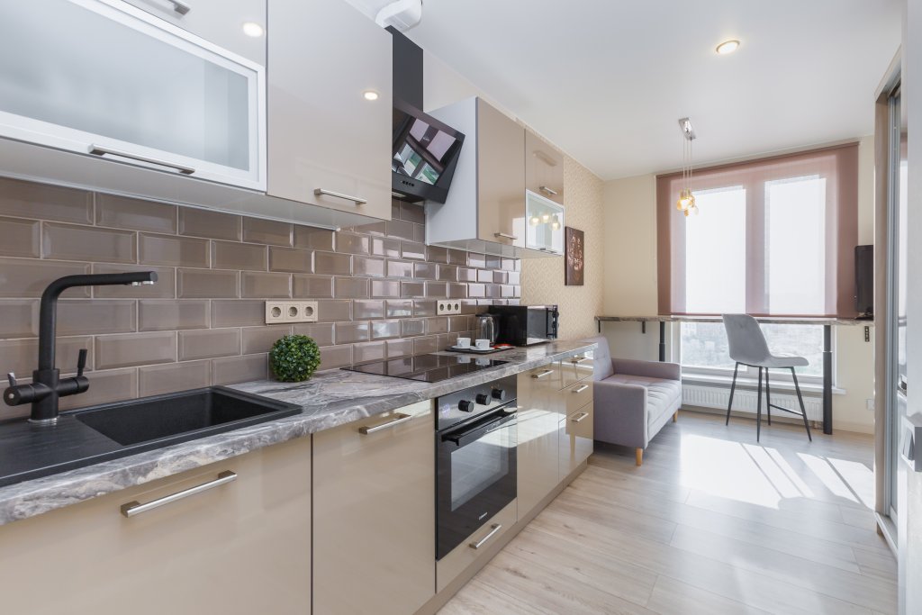 Коммунарка: Inndays Apartments на Бачуринской