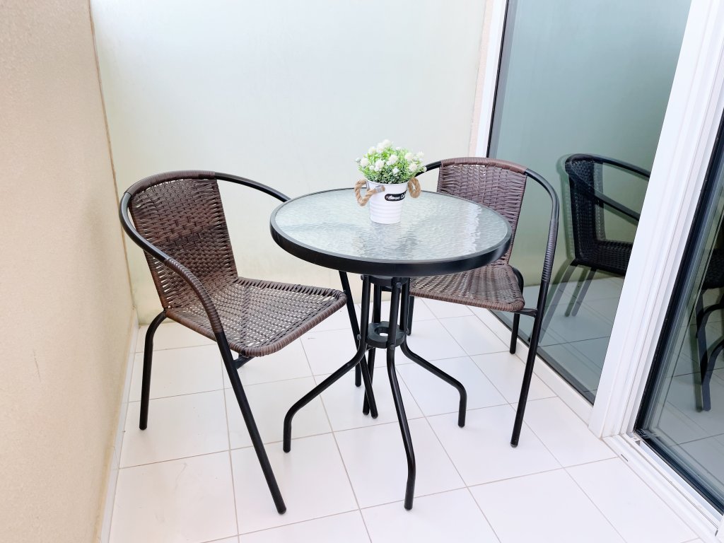 Дубай: Elite LUX Holiday Homes - Elegantly Furnished Studio in JVC Dubai