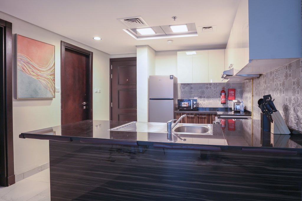 Дубай: Elite LUX Holiday Homes - Cozy & Modern 1BR in Dubai South