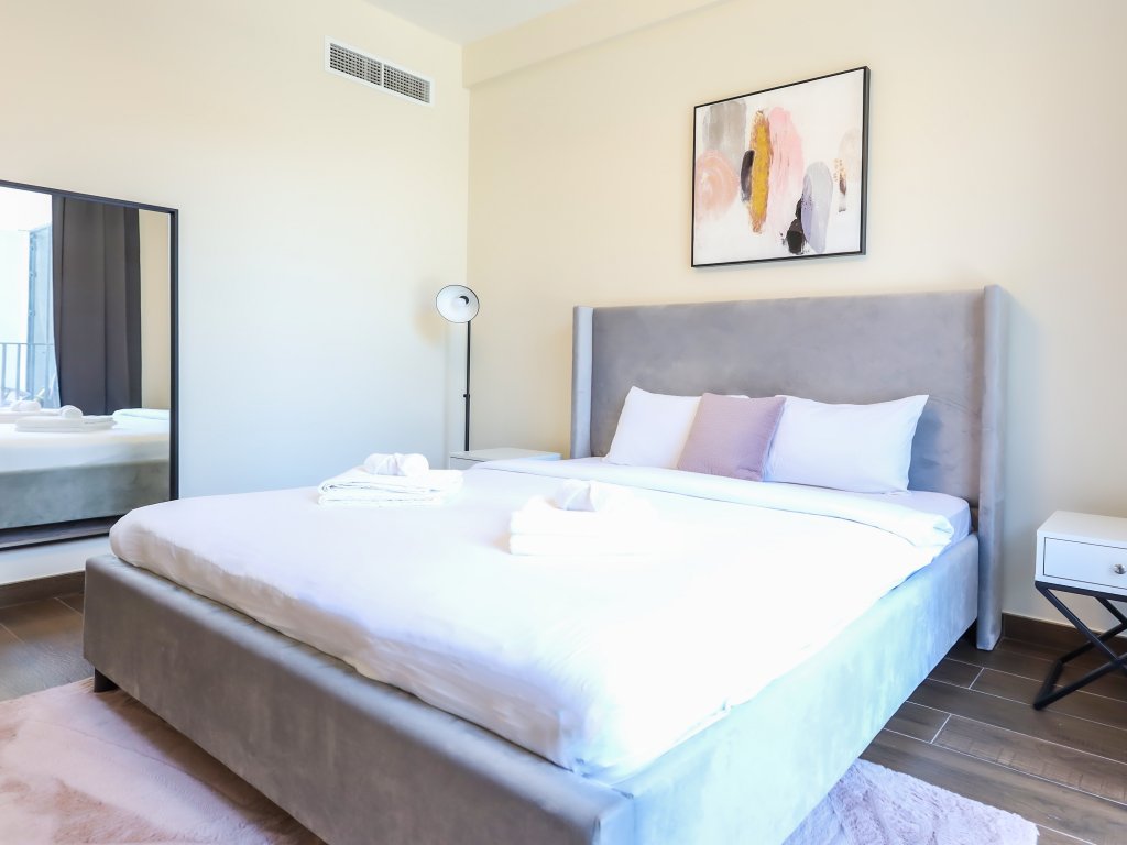 Дубай: Elite LUX Holiday Homes - Captivating 1BR Apt Games Pool&Gym in Arjan Dubai