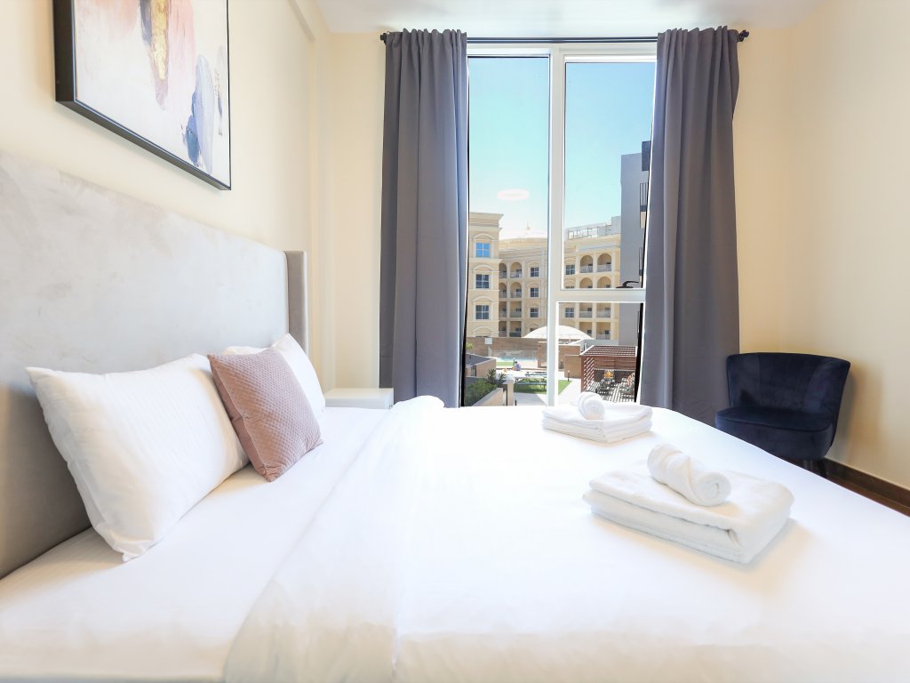 Дубай: Elite LUX Holiday Homes - Captivating 1BR Apt Games Pool&Gym in Arjan Dubai