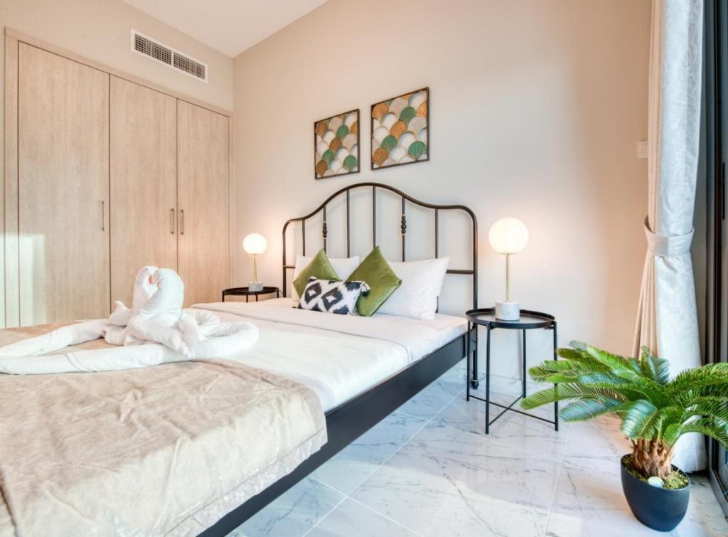 Дубай: Апартаменты Elite LUX Holiday Homes - Stylish 1 BR + Pool & World Class Gym in Dubai South