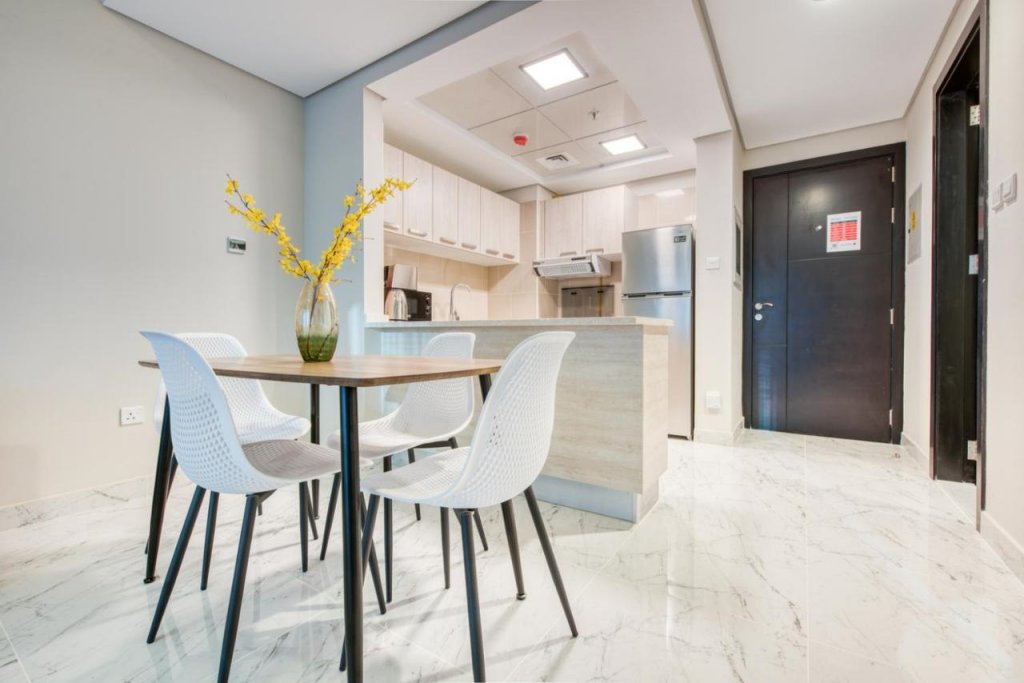 Дубай: Апартаменты Elite LUX Holiday Homes - Stylish 1 BR + Pool & World Class Gym in Dubai South