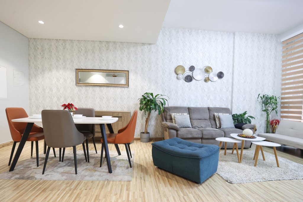 Дубай: Elite LUX Holiday Homes - Ultra Stylish 2BR | Thriving Community in Production City Dubai