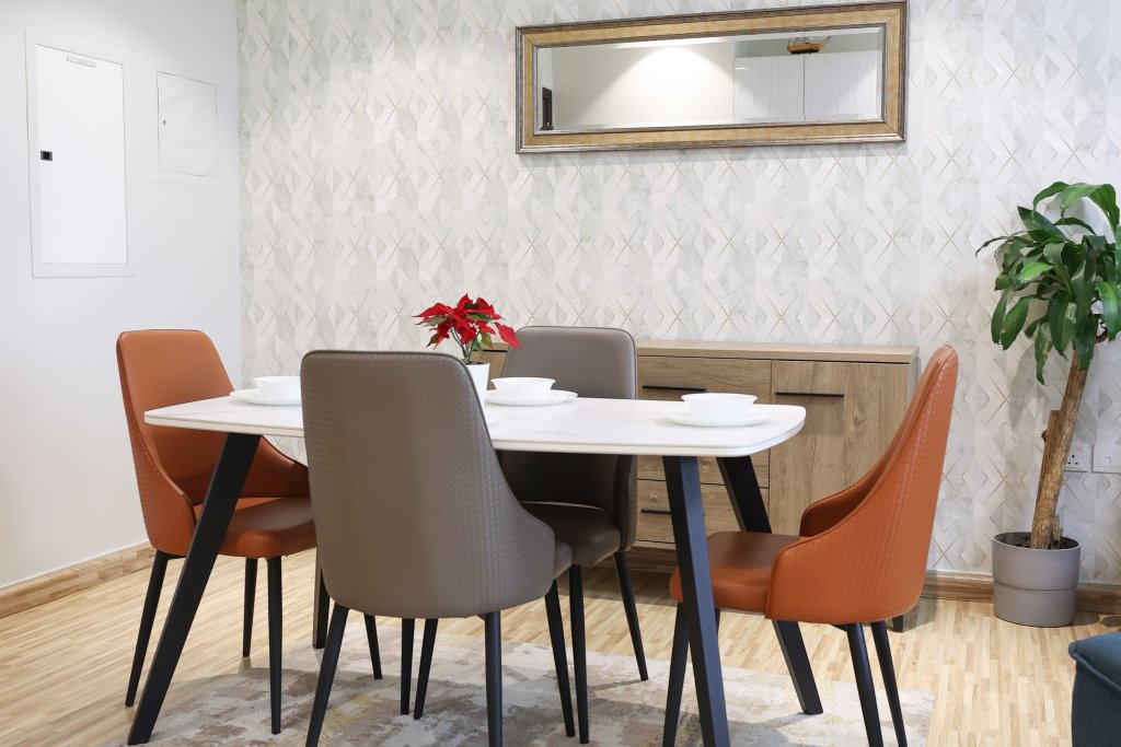 Дубай: Elite LUX Holiday Homes - Ultra Stylish 2BR | Thriving Community in Production City Dubai