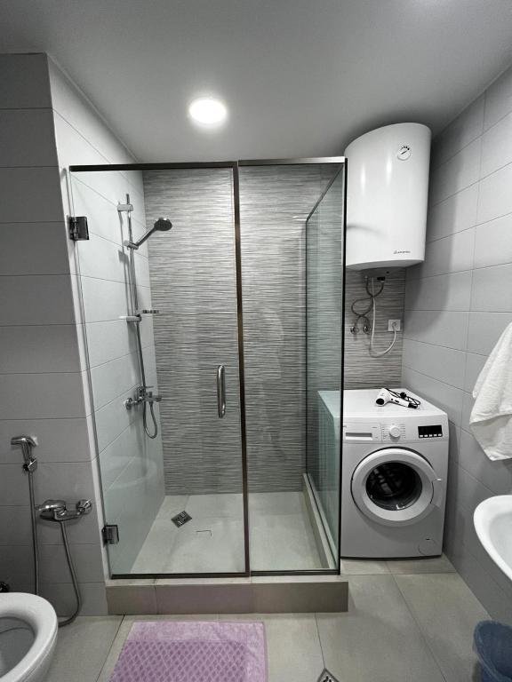 Батуми: Beach Tower Apartment